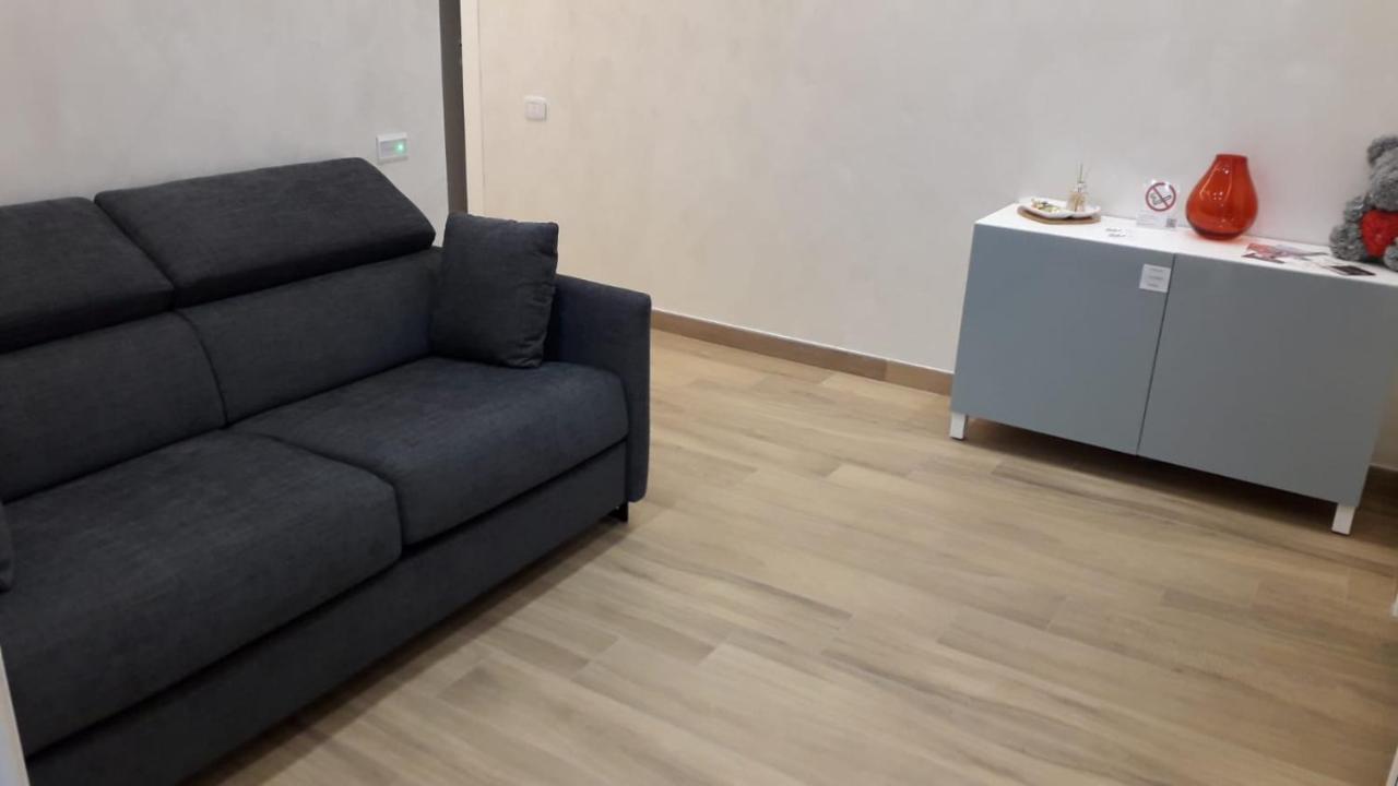 Sara House Apartment Naples Luaran gambar